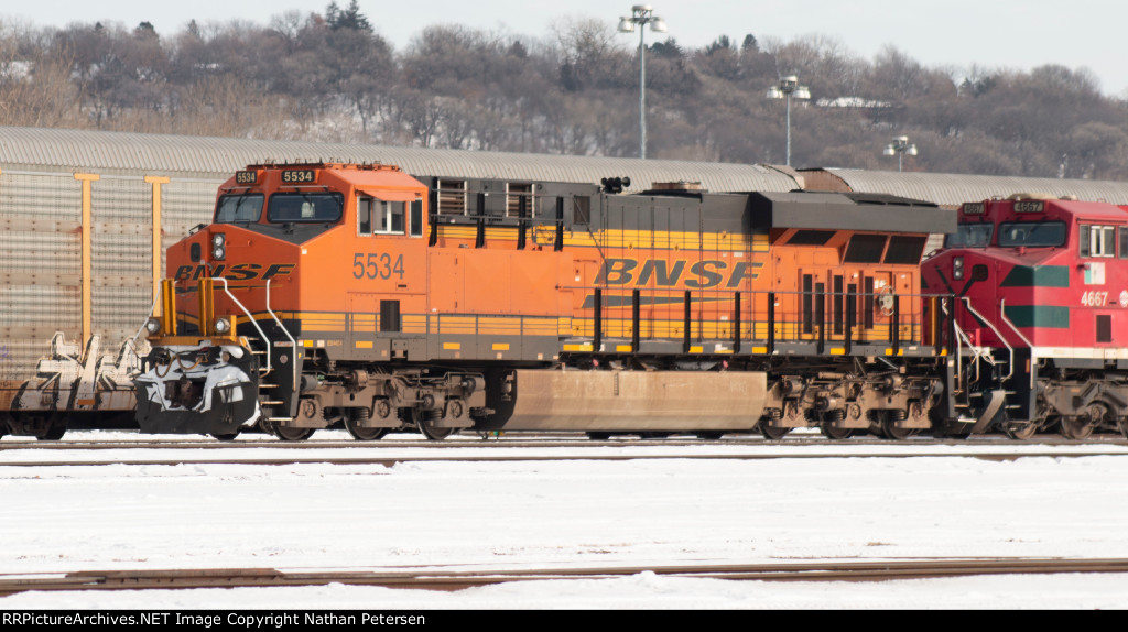 BNSF 5534